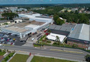 Kuhn do Brasil investe em tecnologia nos processos de pintura para reduzir a emissão de CO2