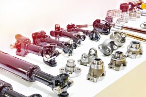 Dana dá dicas para o alinhamento e balanceamento do cardan em caminhões pesados