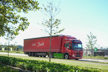 Danfoss leva caminhão elétrico da Dinamarca para Le Mans, na França
