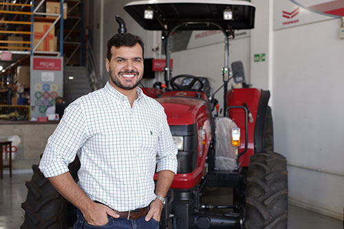Máquinas compactas ganham força no mercado de maquinário agrícola