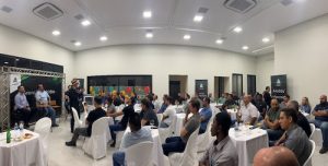 Arena Herbicidas debate manejo de plantas daninhas com produtores de nove estados do País