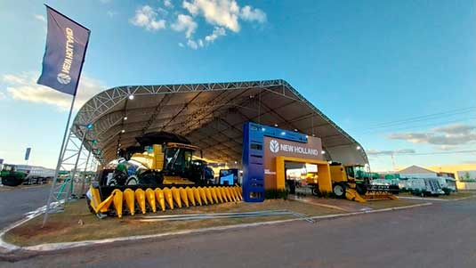 Consórcio New Holland expõe soluções na Bahia Farm Show 2024
