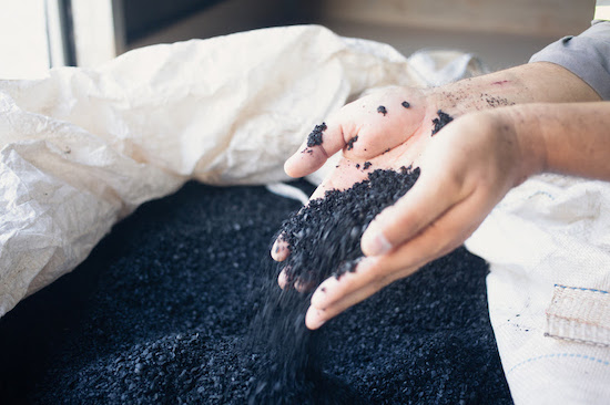 Biochar: NetZero inaugura sua terceira fábrica e inicia a construção de nova unidade no Brasil