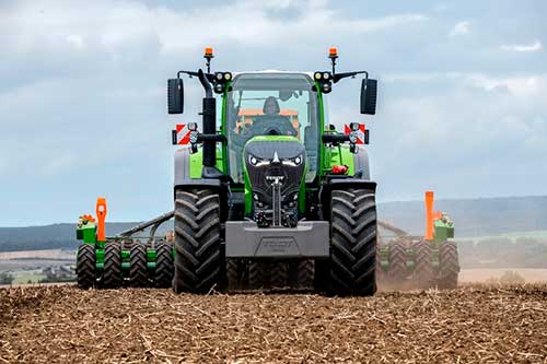 Fendt produz o 100.000° unidade do Fendt 700 Vario e celebra um legado de sucesso global