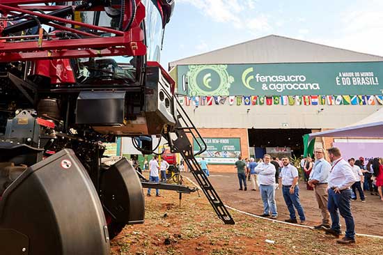 Processo de descarbonização no setor de transportes será debatido na Fenasucro & Agrocana