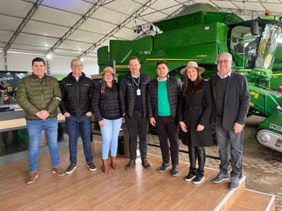 Escola do Agronegócio da Atitus oficializa parcerias com SLC e Acebra na Expointer
