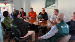 Cresol fortalece parcerias estratégicas na Expointer 2024