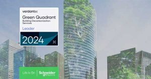 Schneider Electric é reconhecida como líder em consultoria para descarbonização de edifícios