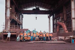 Manutenção bianual de britador giratório de 50 anos é destaque em mineradora brasileira