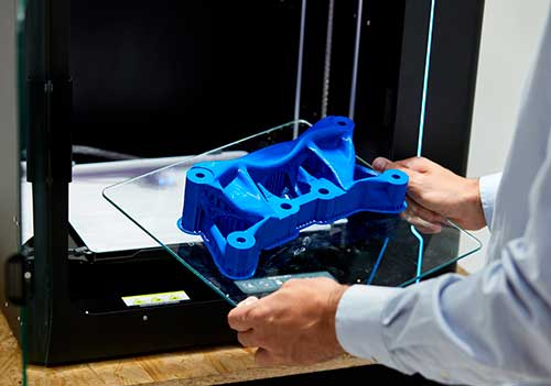 Primeira impressora 3D industrial do Brasil otimiza produção e reduz tempo de processos em até 90%