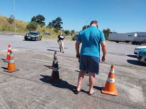 Arteris utiliza óculos que simulam embriaguez em ações educativas na Semana Nacional do Trânsito