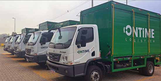OnTime adquire caminhões Mercedes-Benz Accelo e Actros para renovação de frota de logística e transporte