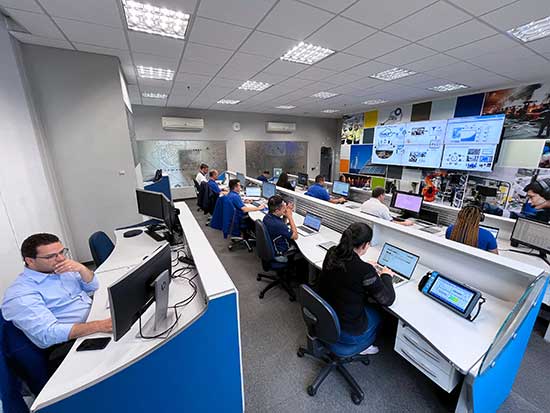 SKF inova no monitoramento de máquinas industriais por meio de algoritmos que aumentam a produtividade em até 70%
