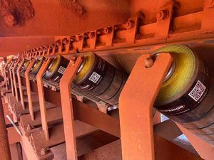 Rolos inteligentes evitam paradas repentinas de Transportadores de Correia