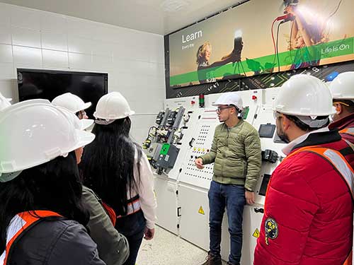 Fundação Schneider Electric lança campanha global em celebração aos seus 25 anos