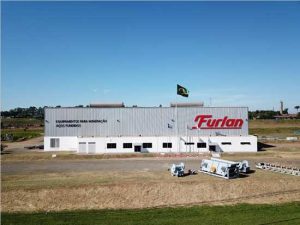 Máquinas Furlan participa da Exposibram e anuncia investimentos até 2028