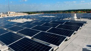 SP precisa corrigir tributação da energia renovável para atender investimentos bilionários em novos datacenters, diz ABSOLAR