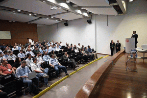 Seminário de Manufatura discute descarbonização da mobilidade