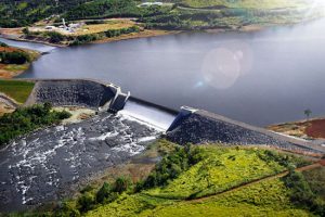 Especialistas debatem importância dos reservatórios de usinas hidrelétricas em períodos de eventos climáticos extremos