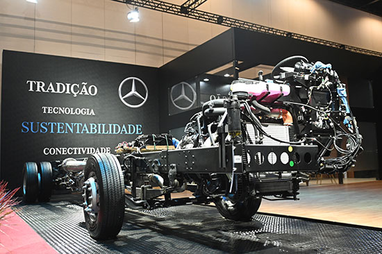 Mercedes-Benz OF 1621 é destaque no Evento Fretamento 2024