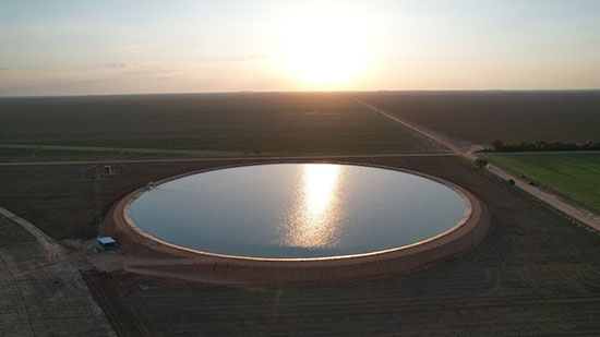 Erros na construção ou escolha dos materiais comprometem eficiência dos reservatórios