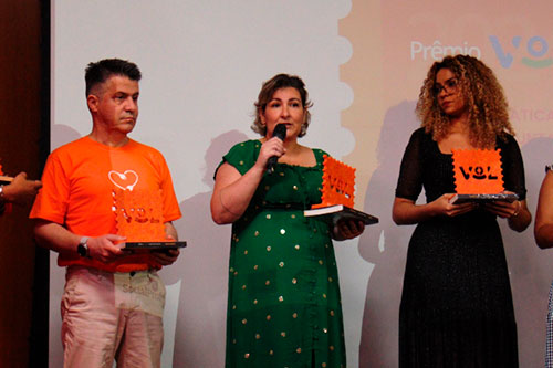 Programa de voluntariado da Schneider Electric é reconhecido no Prêmio VOL 2024