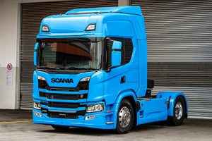 Scania amplia oferta de soluções para redução de CO2 com lançamento de seu primeiro caminhão elétrico