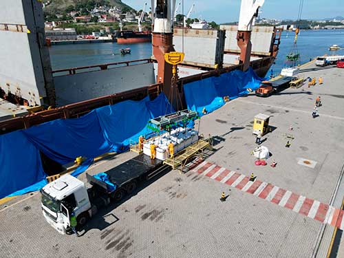 Vports e Multilift fazem primeiro embarque de café por “bags” no Porto de Vitória
