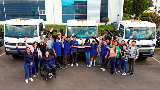 Volkswagen Caminhões e Ônibus e Fundação Iochpe expandem programa de formação profissional para jovens no México