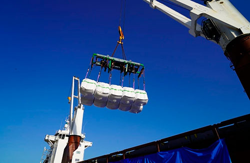 Vports e Multilift fazem primeiro embarque de café por “bags” no Porto de Vitória
