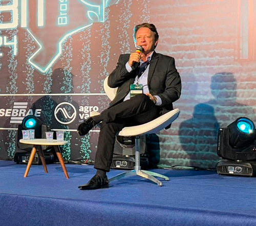 Transformação Digital e Agricultura 4.0: Roberson Marczak aponta o futuro inteligente do campo no AgroBIT Brasil 2024