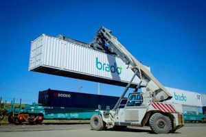 Brado registra recorde histórico de 10,7 mil contêineres no mês