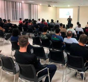 Dana e CONAREM levam produtos Victor Reinz para Pernambuco