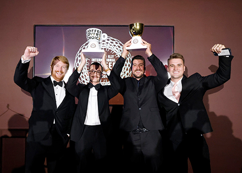 A Fazenda brasileira Serra do Boné ganha onono Prêmio Internacional de Café Ernesto Illy