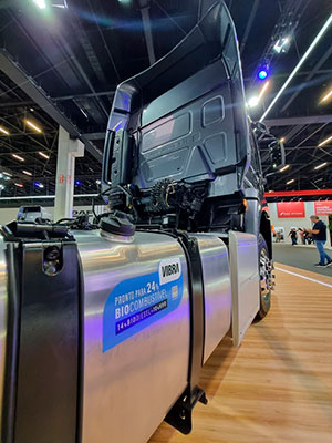 Vibra e Volkswagen anunciam parceria pioneira para primeiro enchimento de todos os caminhões da montadora com Vibra Diesel Renovável