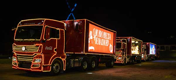Volkswagen Caminhões e Ônibus marca presença em mais um ano da Caravana de Natal da Coca-Cola FEMSA Brasil