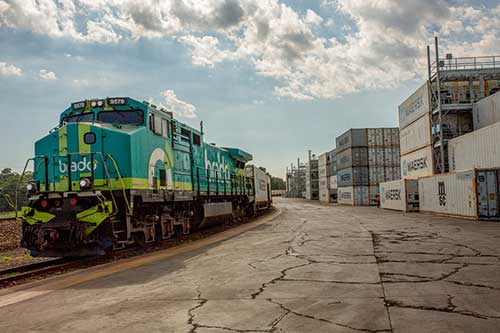 Brado e TRC levam madeira pela primeira vez por nova rota de Mato Grosso a Itaguaí (RJ)