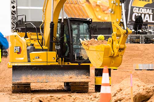  Caterpillar convida os operadores mais qualificados do mundo para construírem seus legados por meio do terceiro Desafio Mundial de Operadores