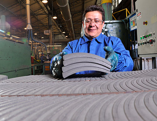Frasle Mobility alcança mais de 80% de participação no fornecimento de materiais de fricção para montadoras no Brasil