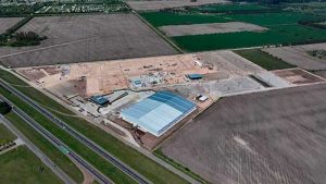 Mercedes-Benz Caminhões e Ônibus inaugura novo Centro Logístico de Peças na Argentina