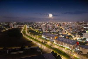 Parceria entre Uberlândia e ENGIE na Iluminação Pública garante redução em mais de 60% nos gastos com energia elétrica