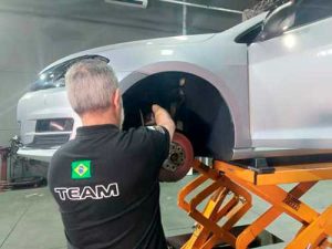 Como realizar o pré-assentamento de pastilhas de freio