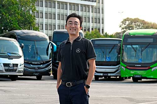 Mercedes-Benz do Brasil testa ônibus elétrico eO500U no Chile