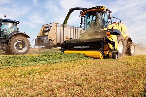 New Holland comemora tripla vitória nos Prêmios AE50 para inovações em feno e forragem