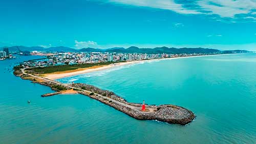 Navegantes: o novo polo logístico que está transformando Santa Catarina