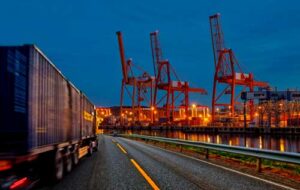 Ampliação de portos no Paraná deve impactar diretamente o Transporte Rodoviário de Cargas