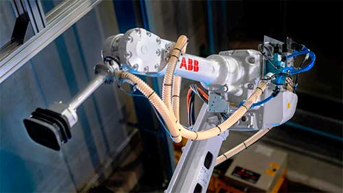 ABB expande família de robôs Item Picking com novos módulos funcionais alimentados por IA para transformar setores de moda e logística