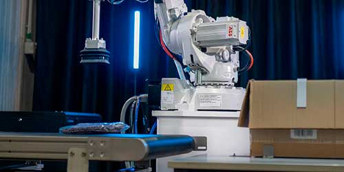  ABB expande família de robôs Item Picking com novos módulos funcionais alimentados por IA para transformar setores de moda e logística