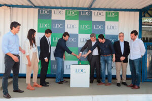 Com o apoio do Governo de SP, multinacional do agro irá produzir biogás a partir da citricultura