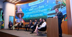 E30: estudo comprova viabilidade e estima redução de 1,7 milhão de toneladas de CO₂ emitida
